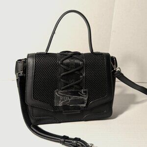 Steve Madden - leather black small purse with removable strap - New